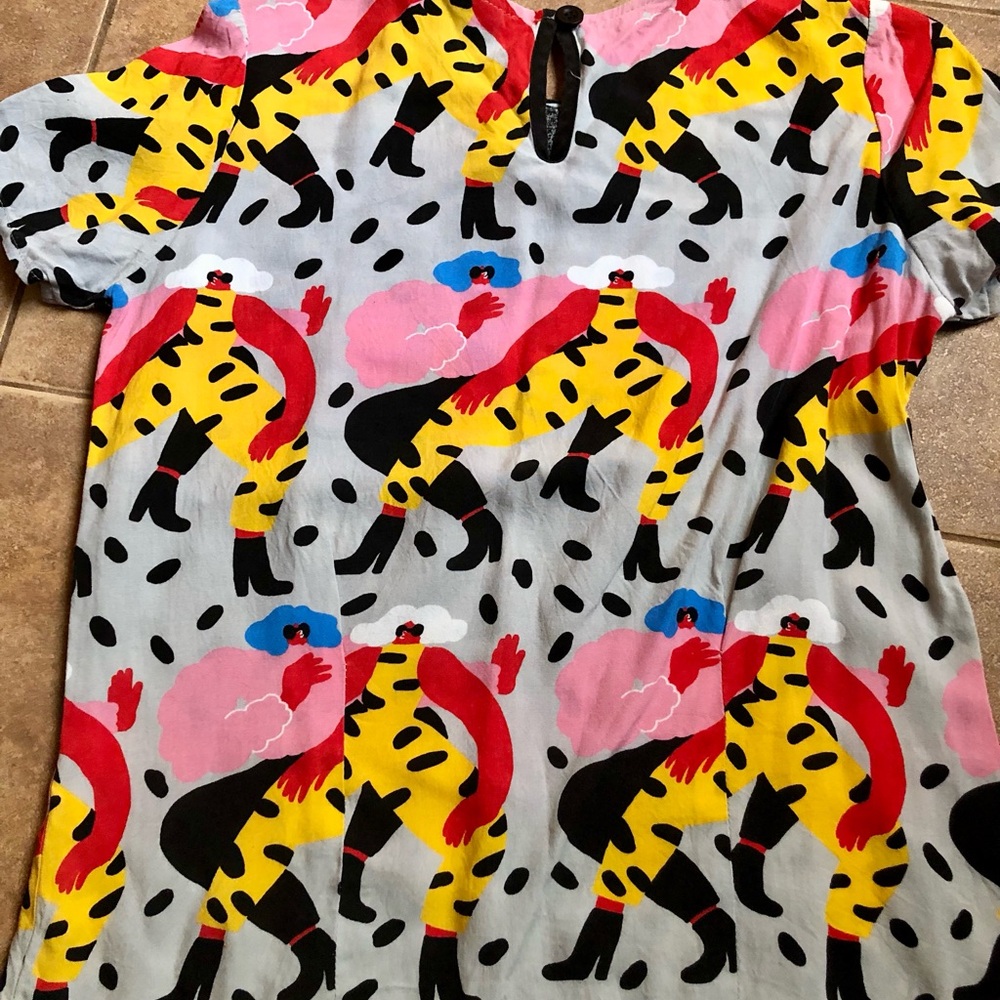 Nooworks Dancing Ladies boxy top - Picture 2 of 5